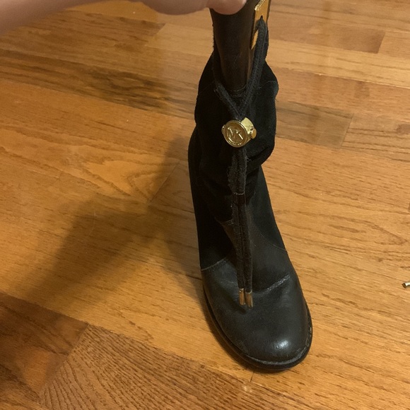 Michael Kors black leather and suede boots with gold hardware - Picture 2 of 6